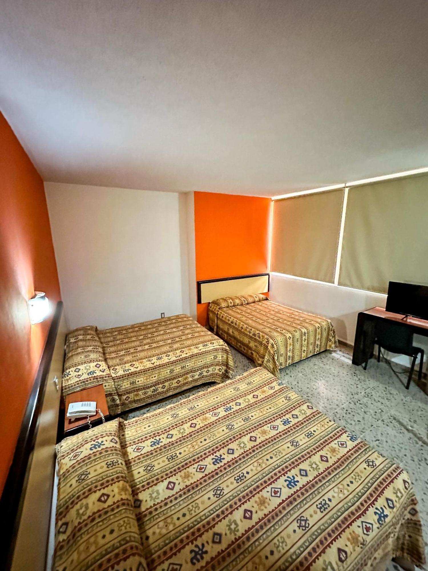 Hotel Montreal León Eksteriør billede